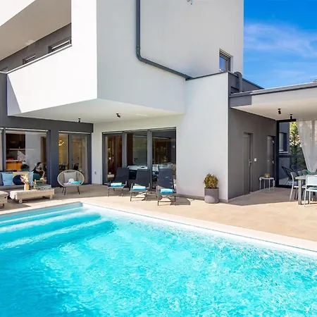 Holiday home Hedone Rakalj Krasa
